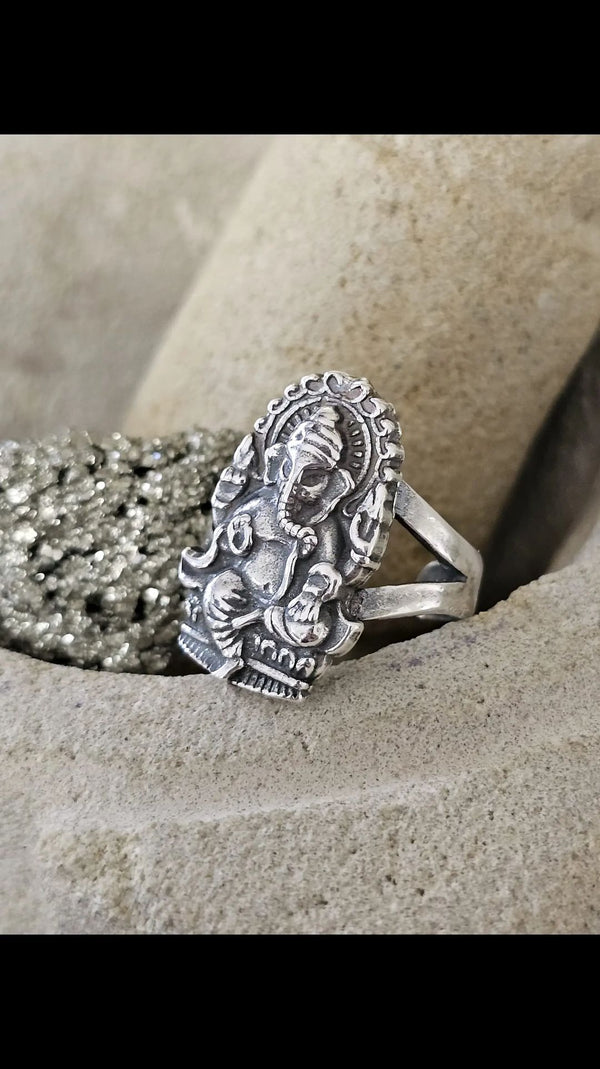 Sortija ganesha